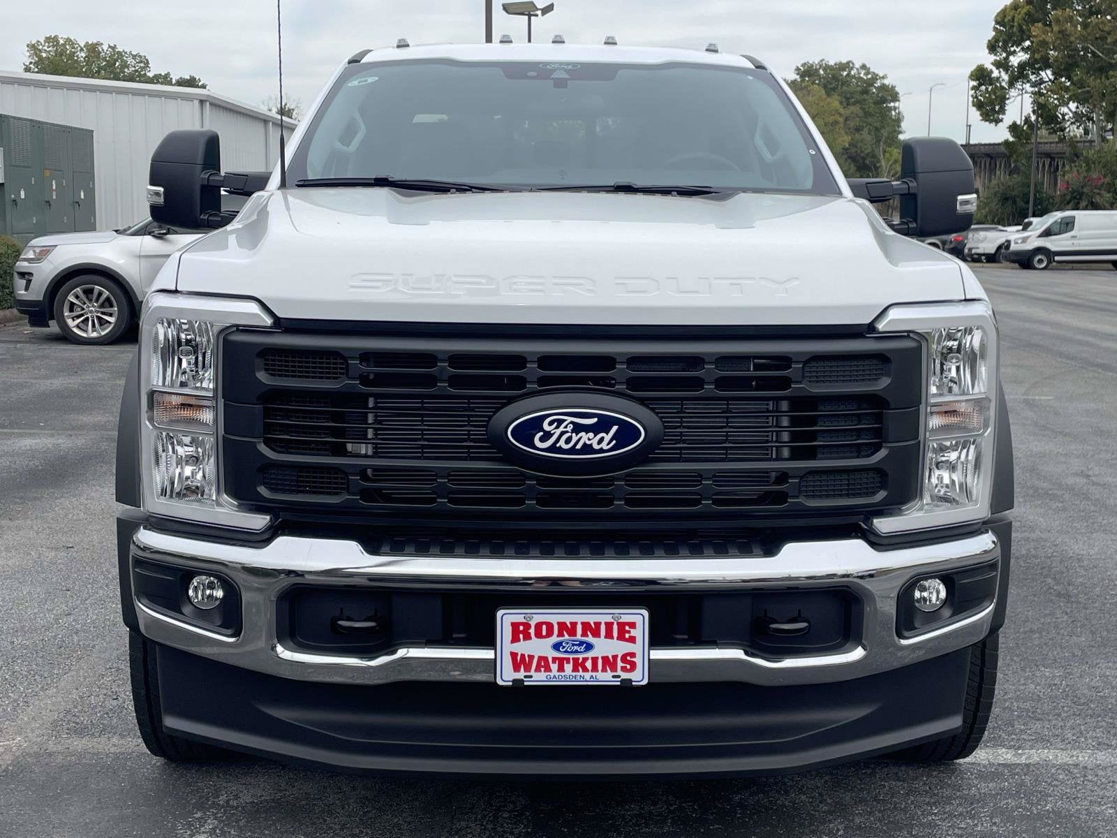2027 Ford Super Duty F-450 DRW F-450® XL