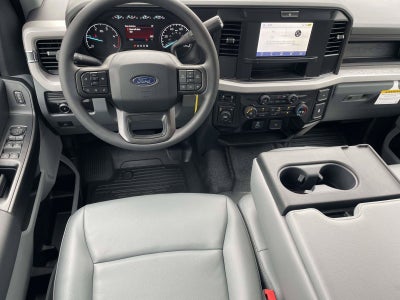 2027 Ford Super Duty F-450 DRW F-450® XL