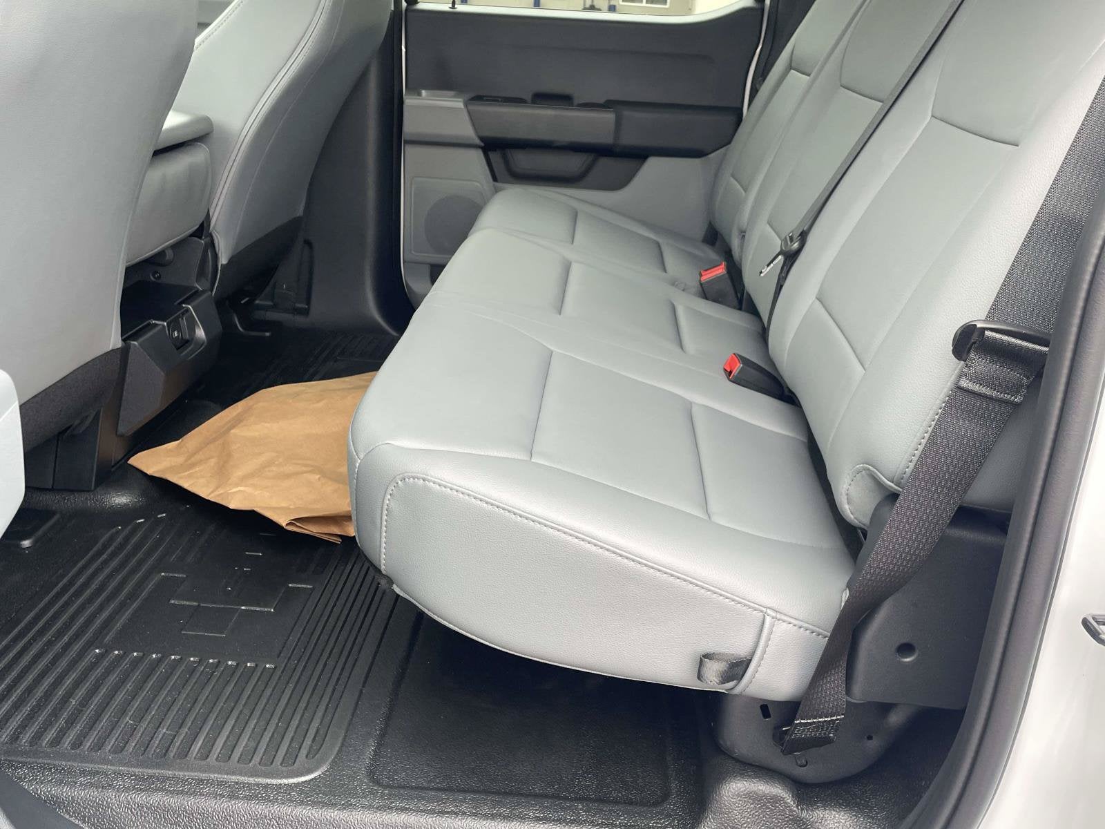 2027 Ford Super Duty F-450 DRW F-450® XL