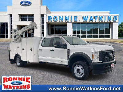 2025 Ford Super Duty F-550 DRW F-550® XL