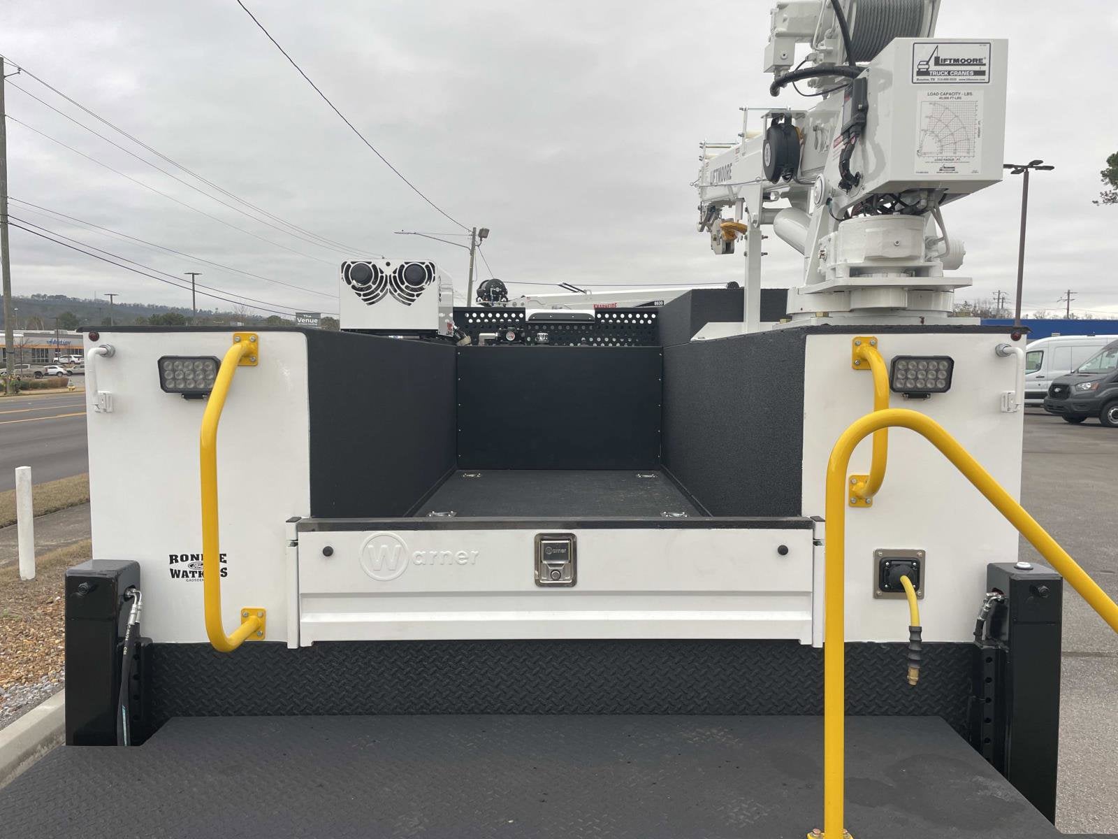 2025 Ford Super Duty F-550 DRW F-550® XL