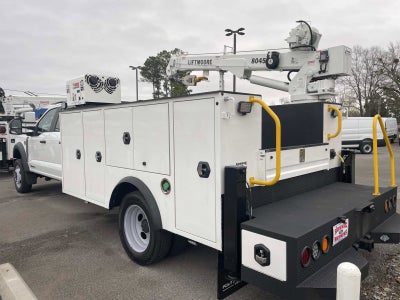 2025 Ford Super Duty F-550 DRW F-550® XL