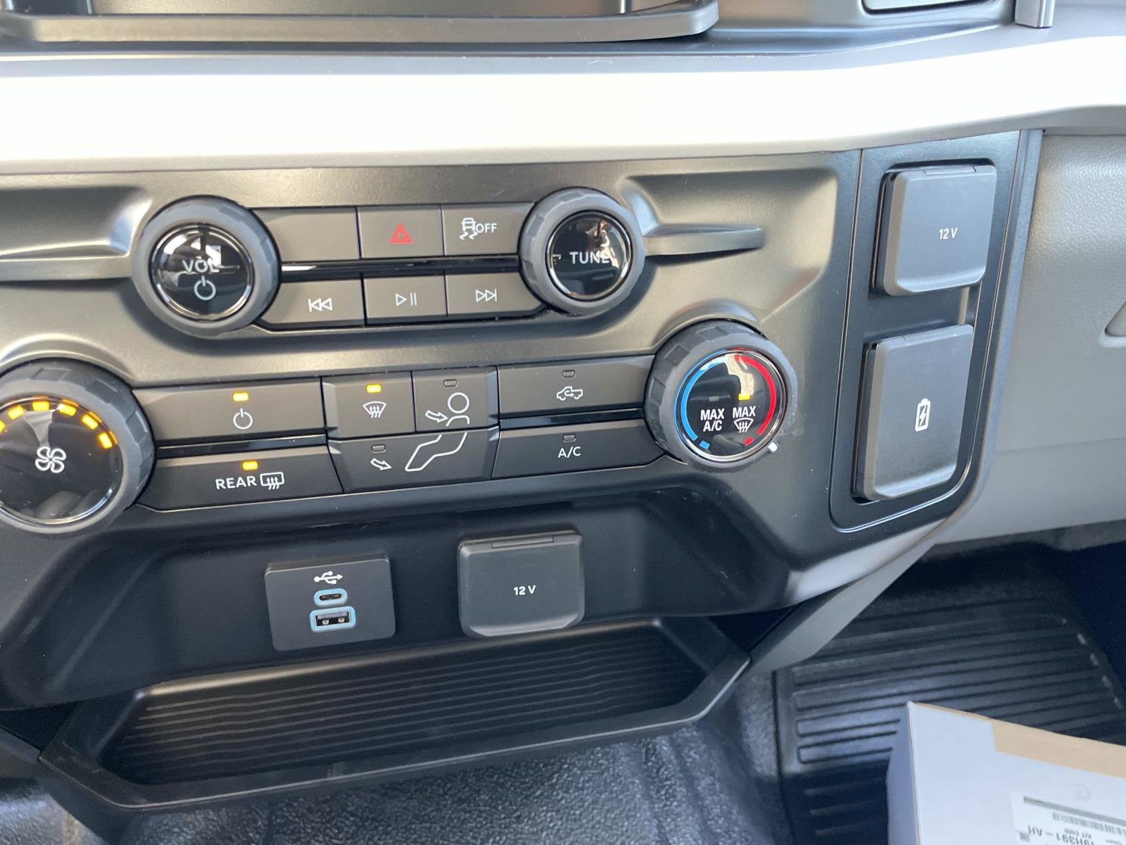 2026 Ford Super Duty F-350 DRW F-350® XL