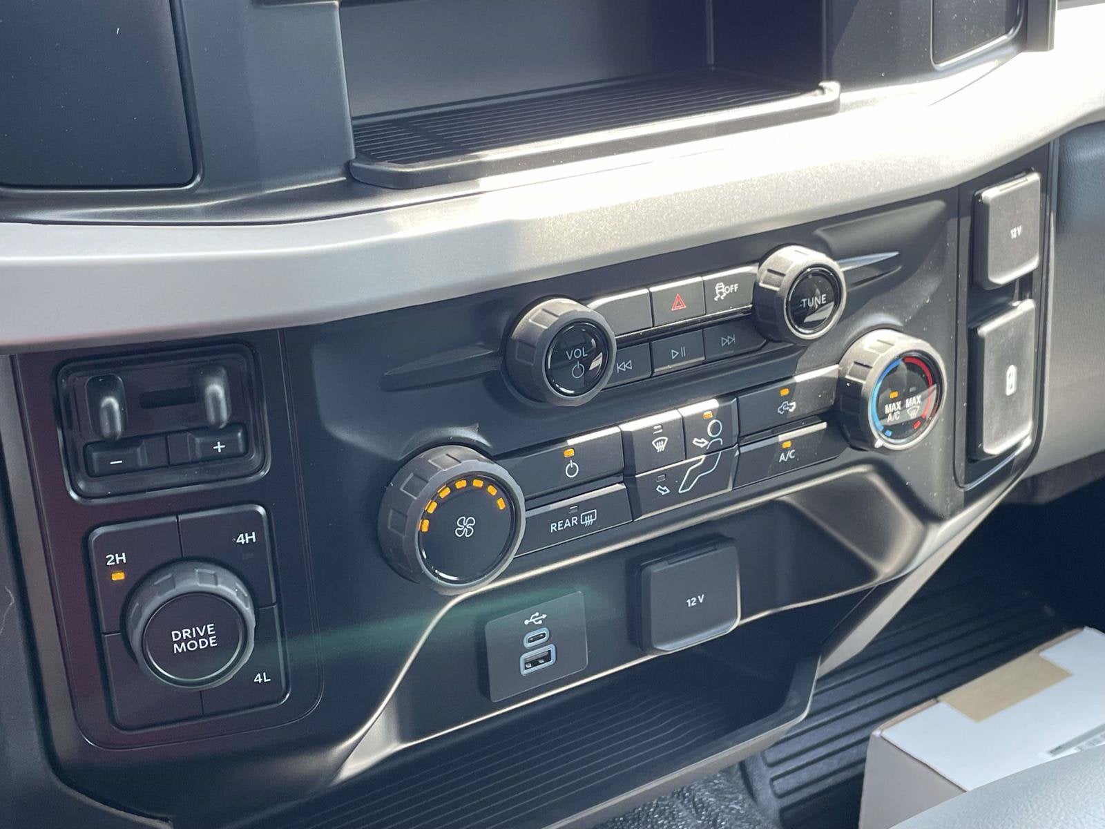 2026 Ford Super Duty F-350 DRW F-350® XL