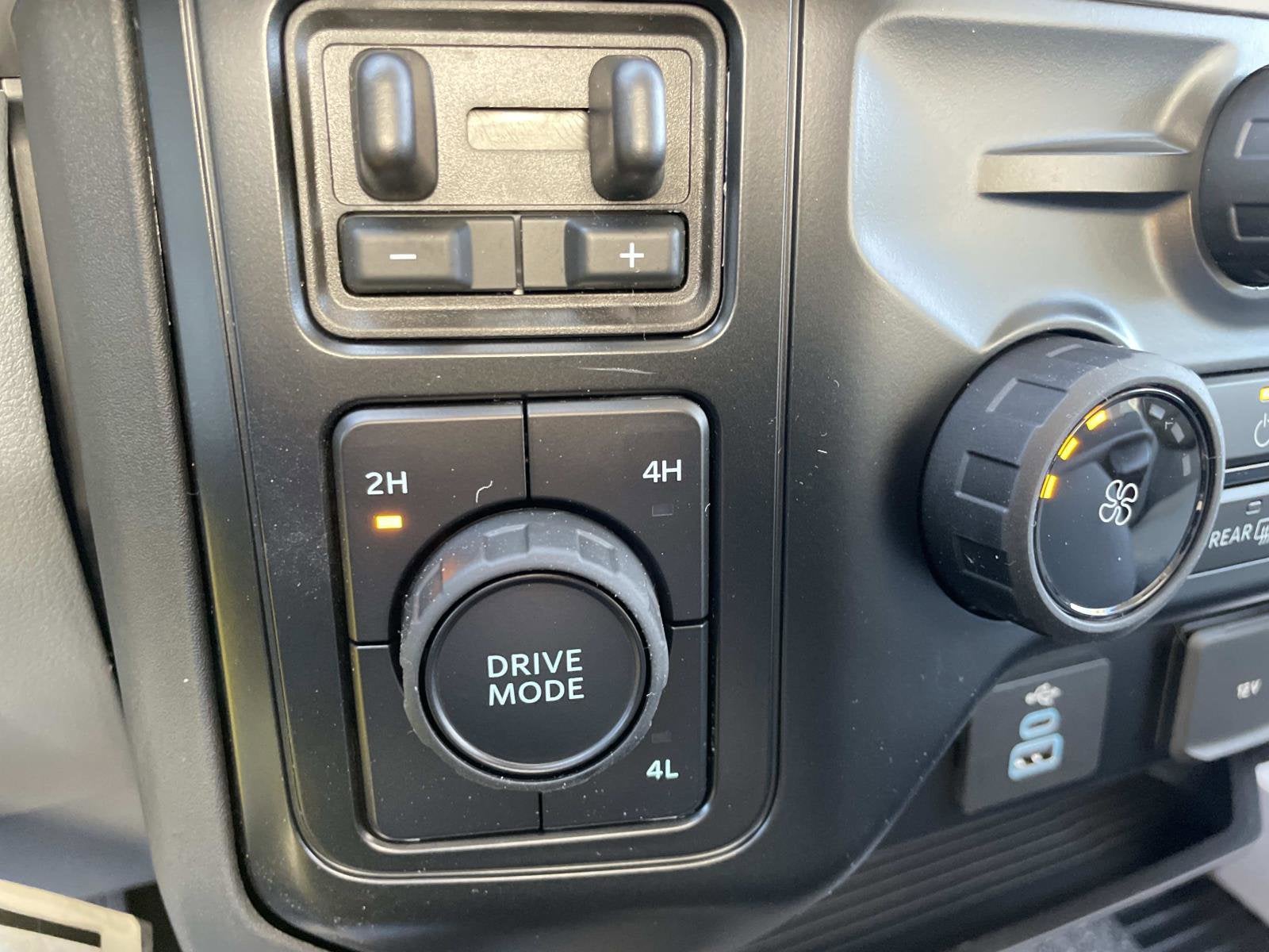 2026 Ford Super Duty F-350 DRW F-350® XL