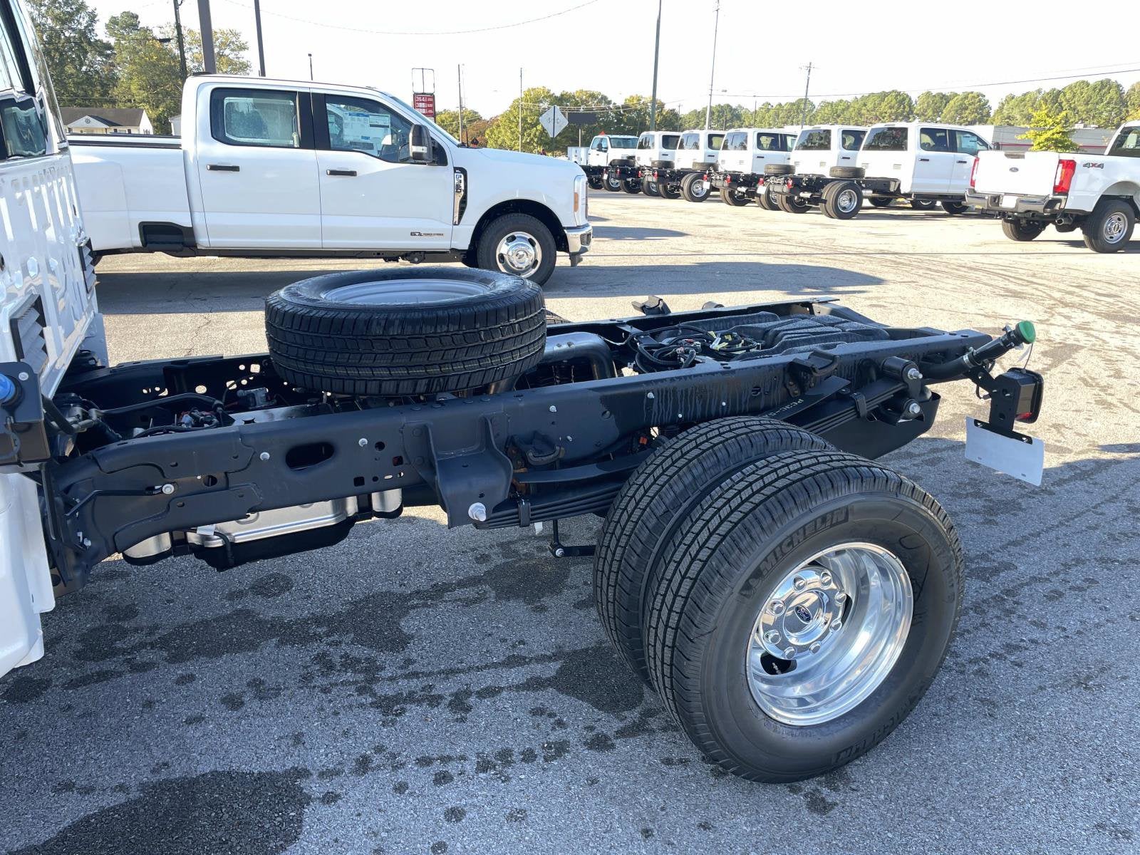 2026 Ford Super Duty F-350 DRW F-350® XL