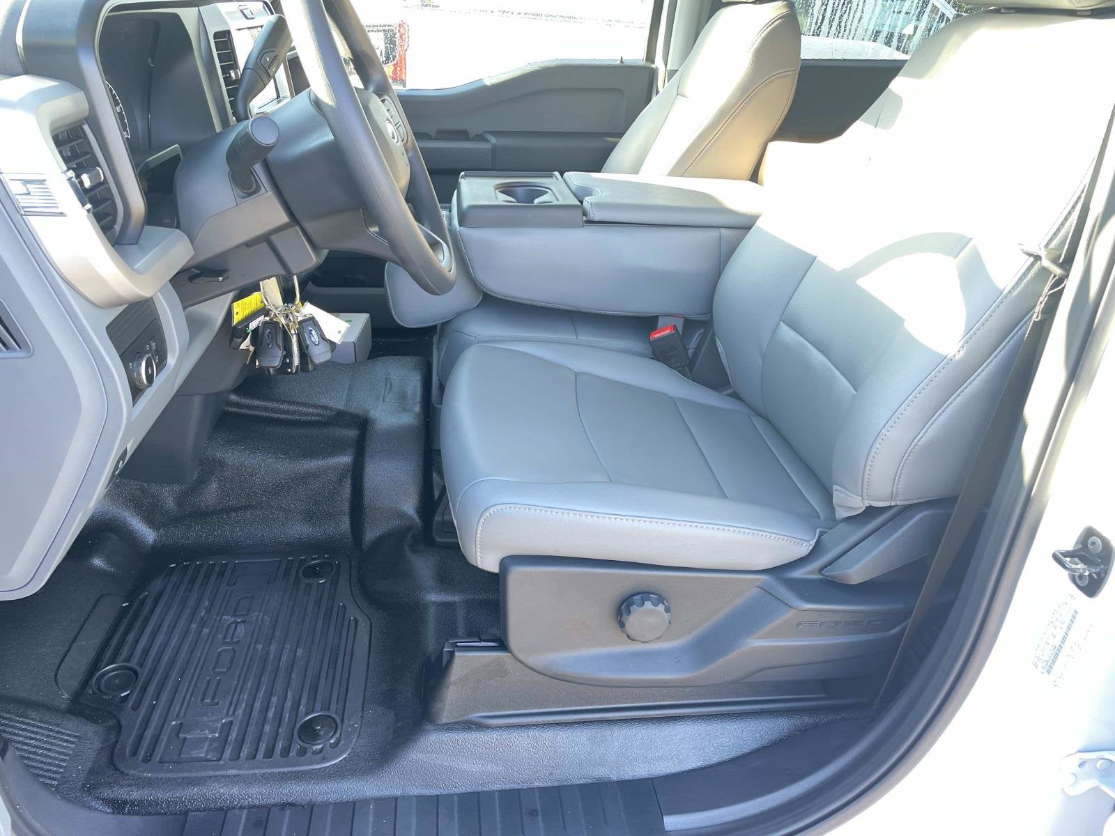 2026 Ford Super Duty F-350 DRW F-350® XL