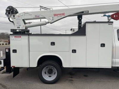 2026 Ford Super Duty F-550 DRW F-550® XL