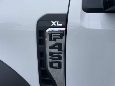 2026 Ford Super Duty F-450 DRW F-450® XL