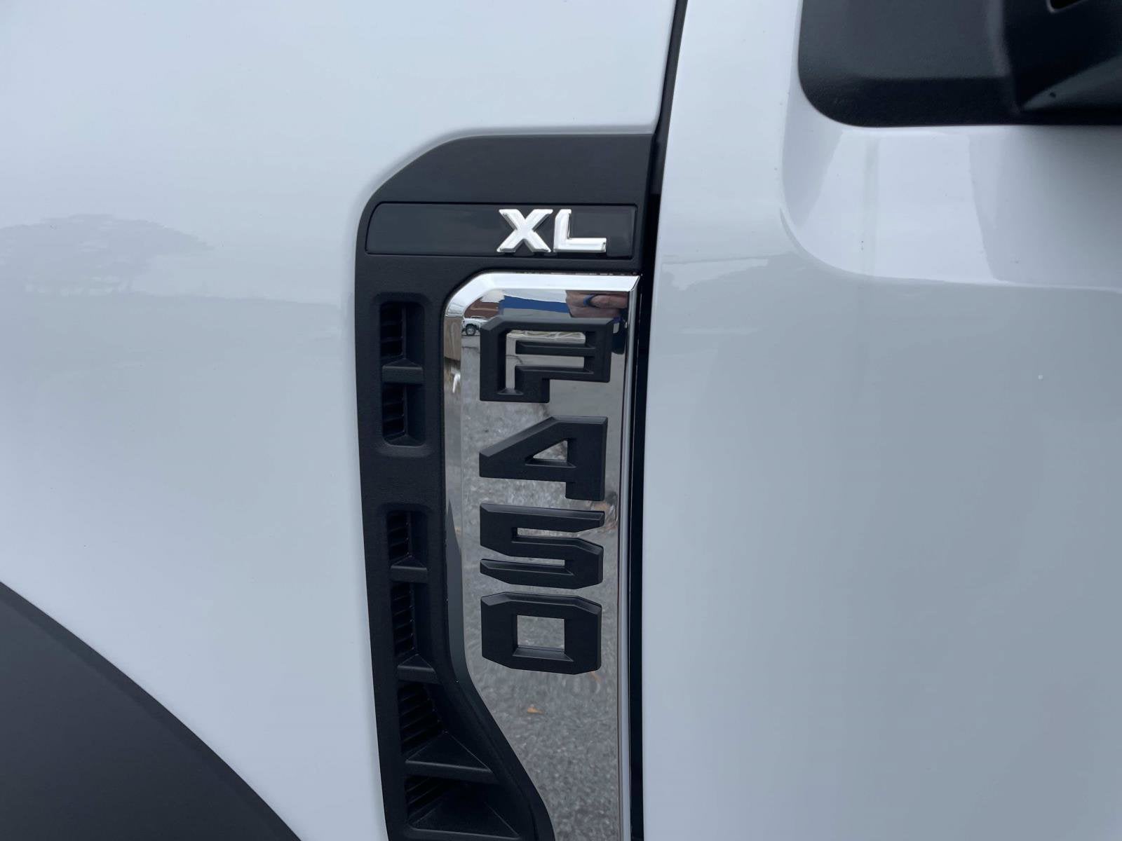 2026 Ford Super Duty F-450 DRW F-450® XL