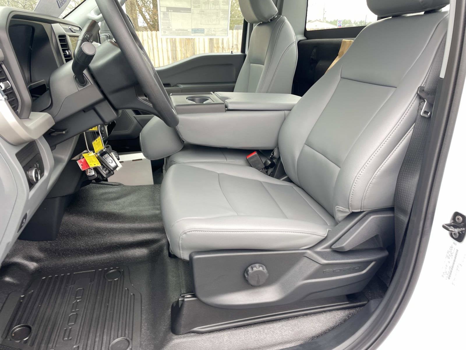 2026 Ford Super Duty F-450 DRW F-450® XL