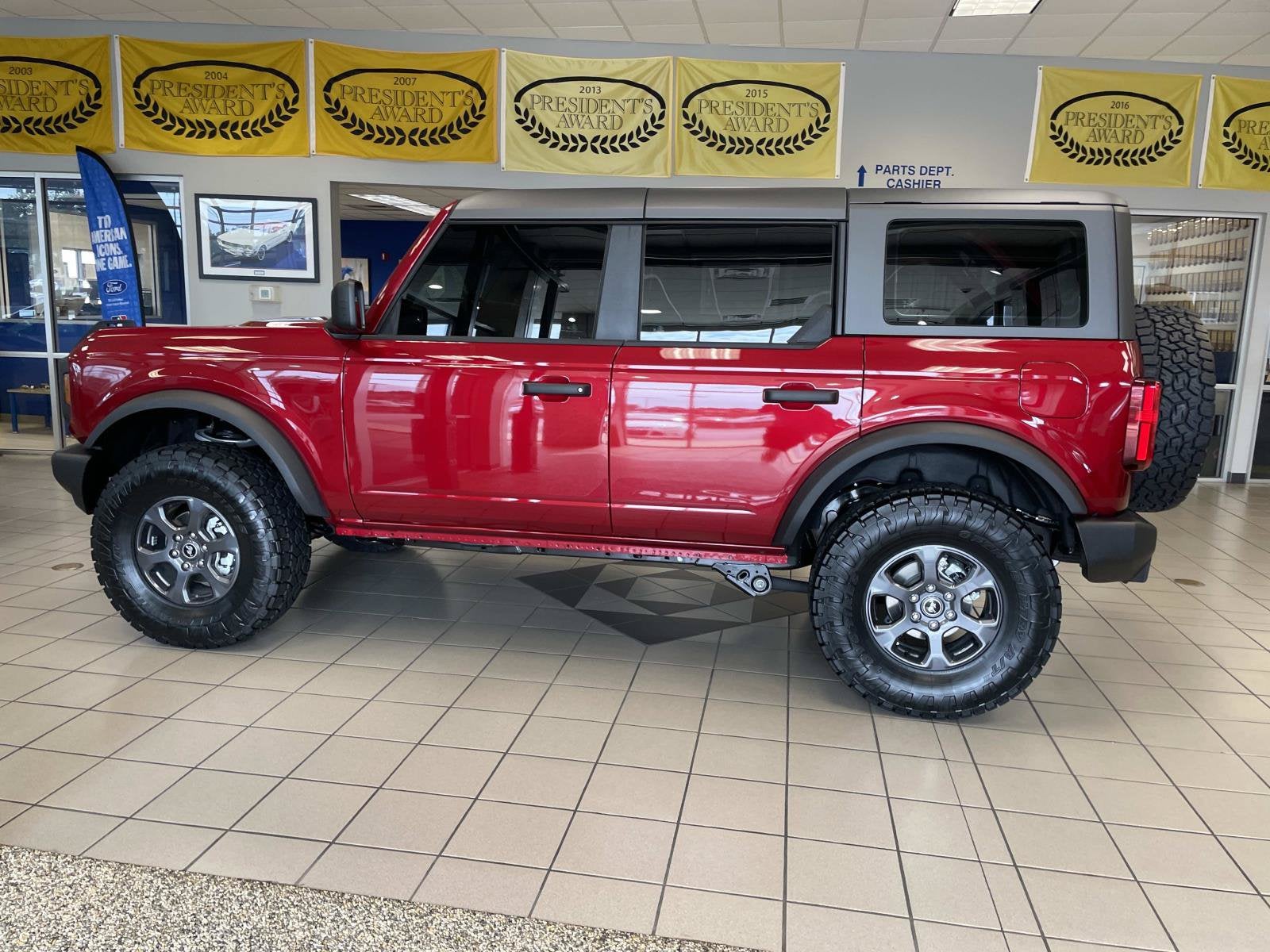 2026 Ford Bronco Base