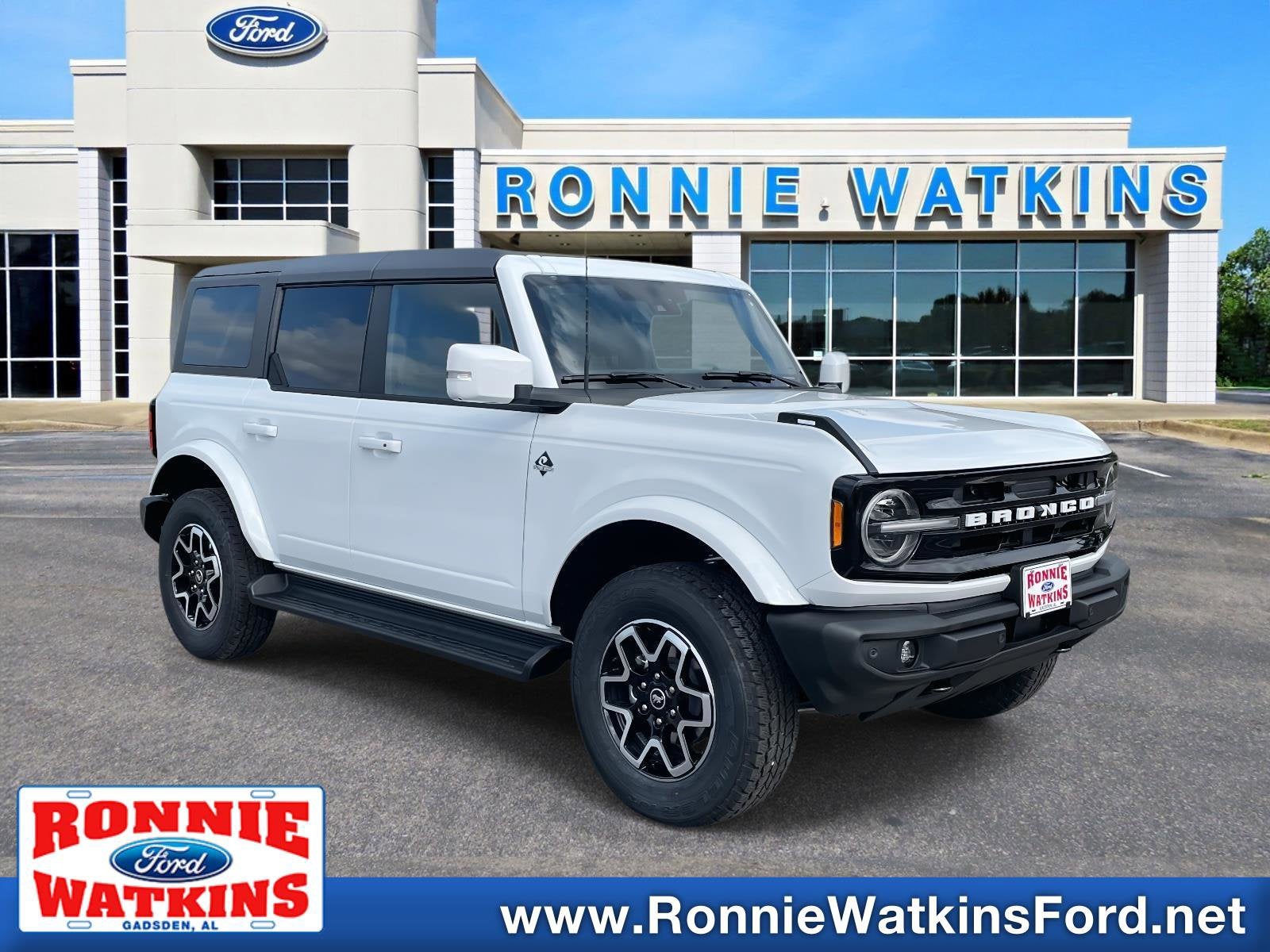 2025 Ford Bronco Outer Banks
