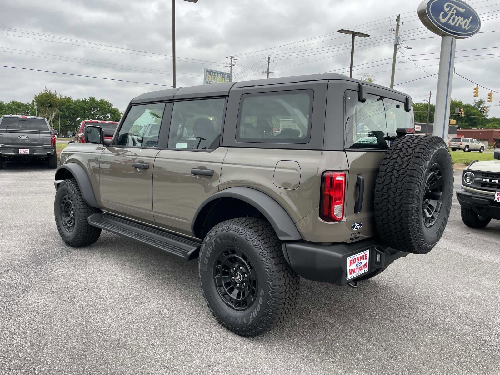 2026 Ford Bronco Base