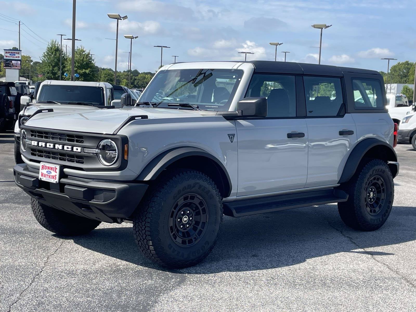 2026 Ford Bronco Base