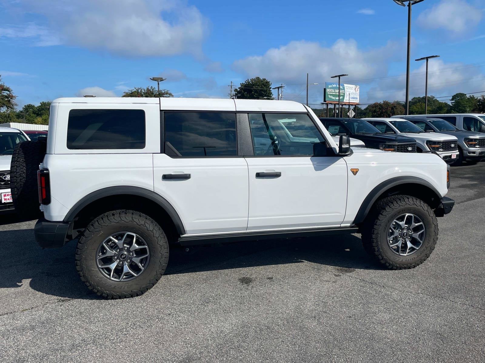 2025 Ford Bronco Badlands
