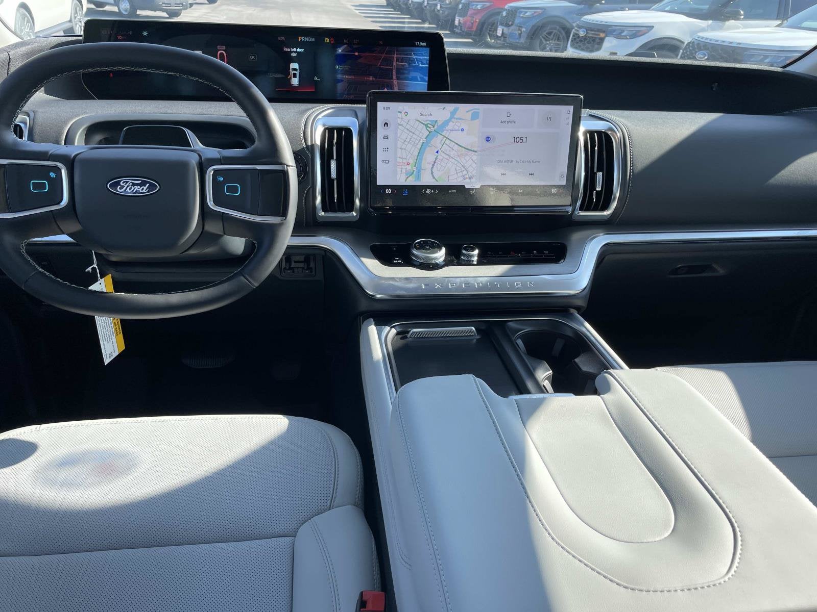2027 Ford Expedition Platinum