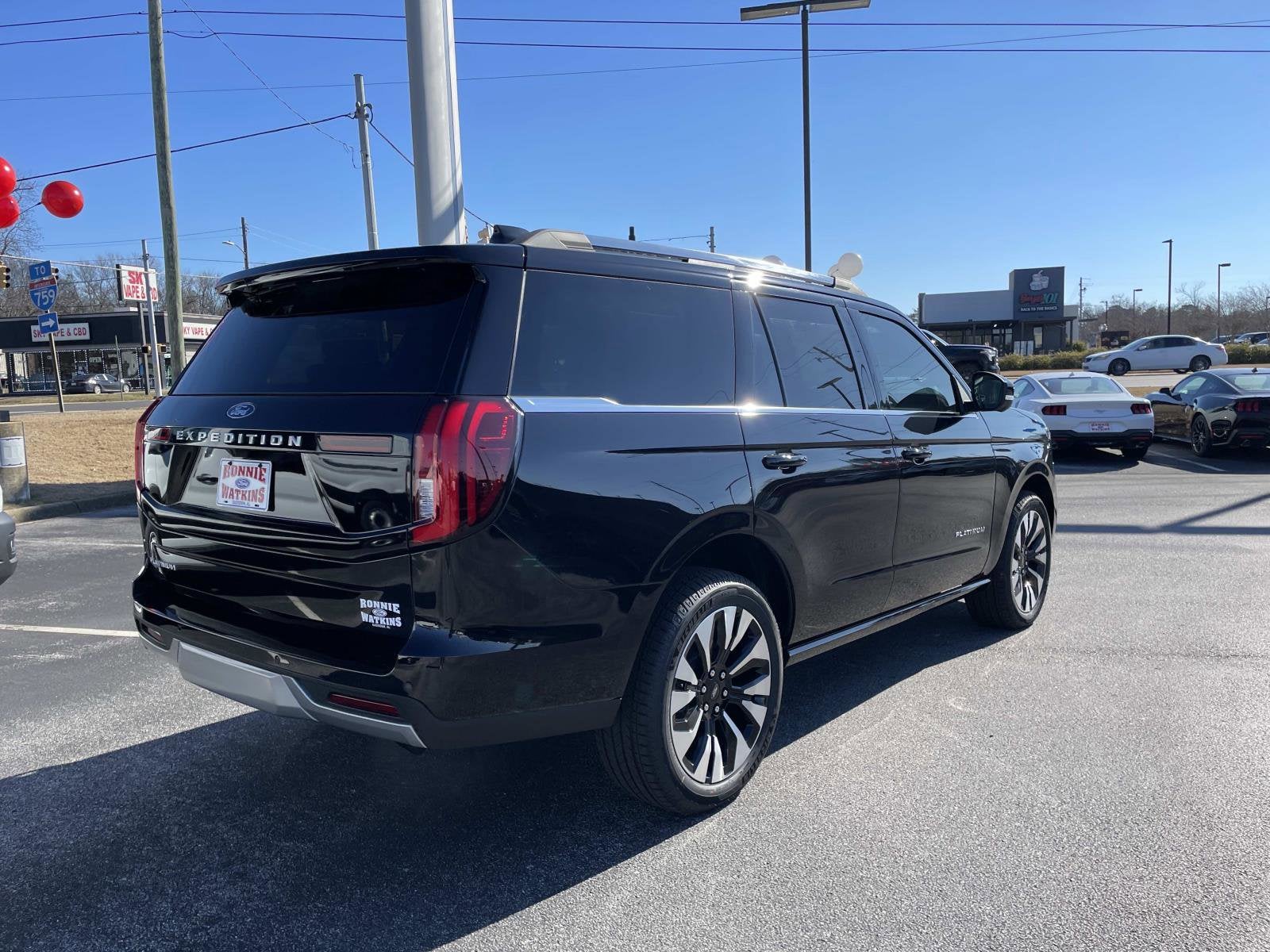 2025 Ford Expedition Platinum