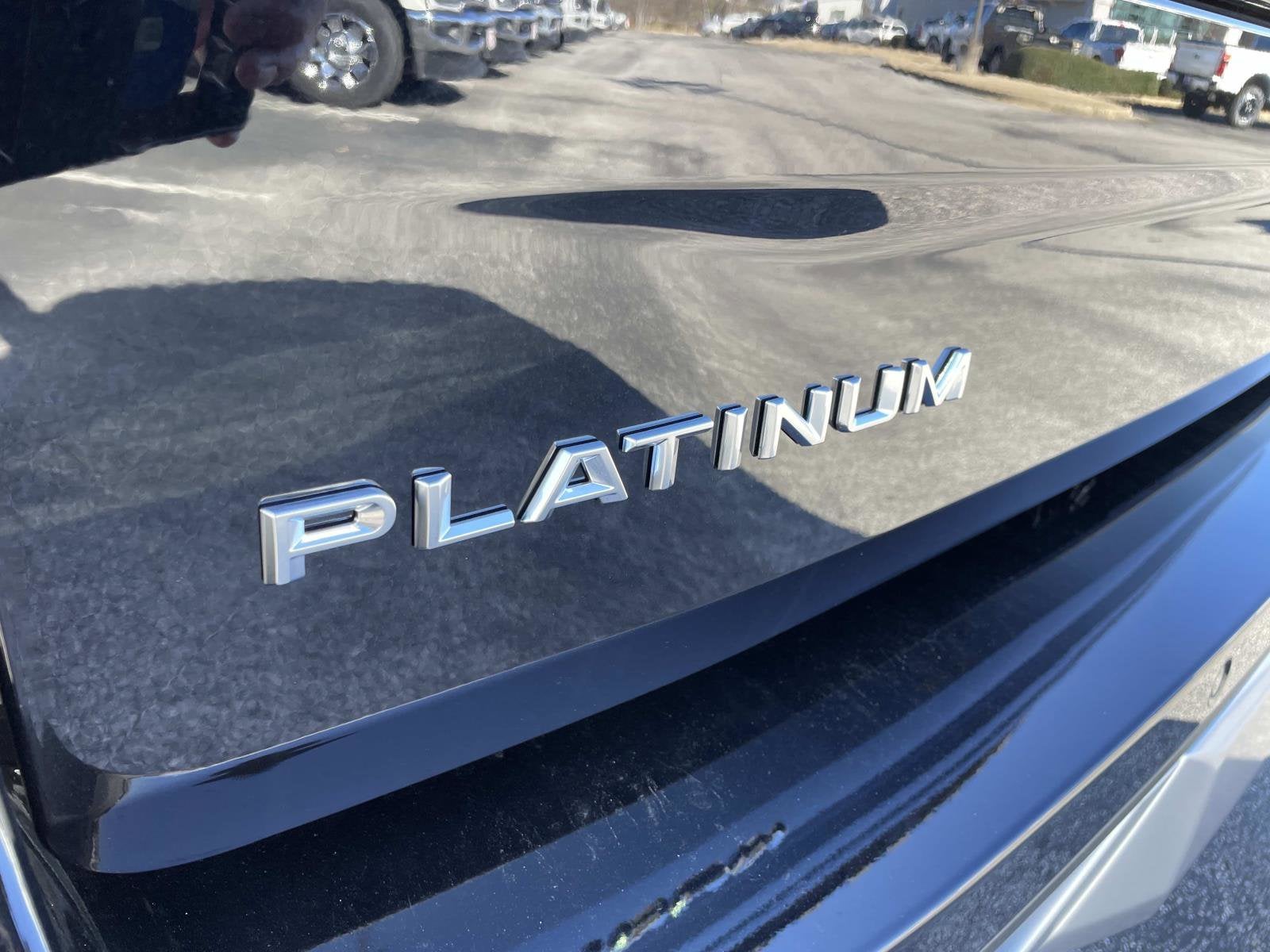 2025 Ford Expedition Platinum