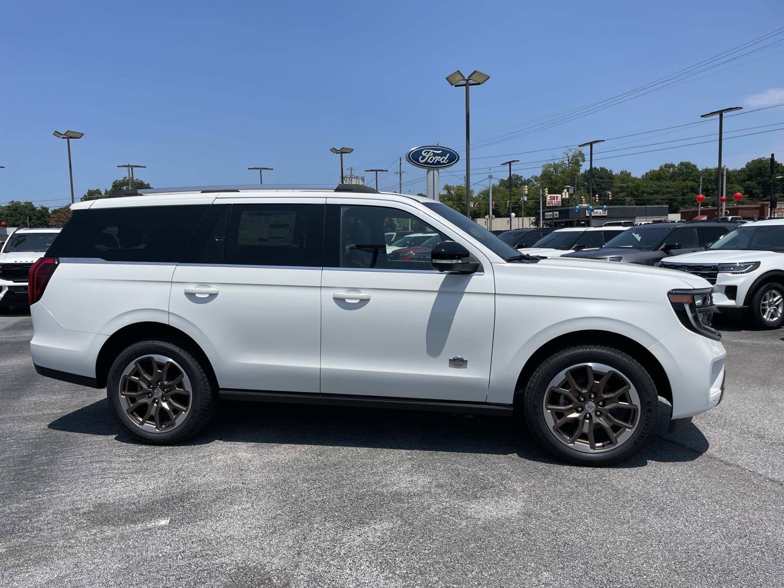 2027 Ford Expedition King Ranch