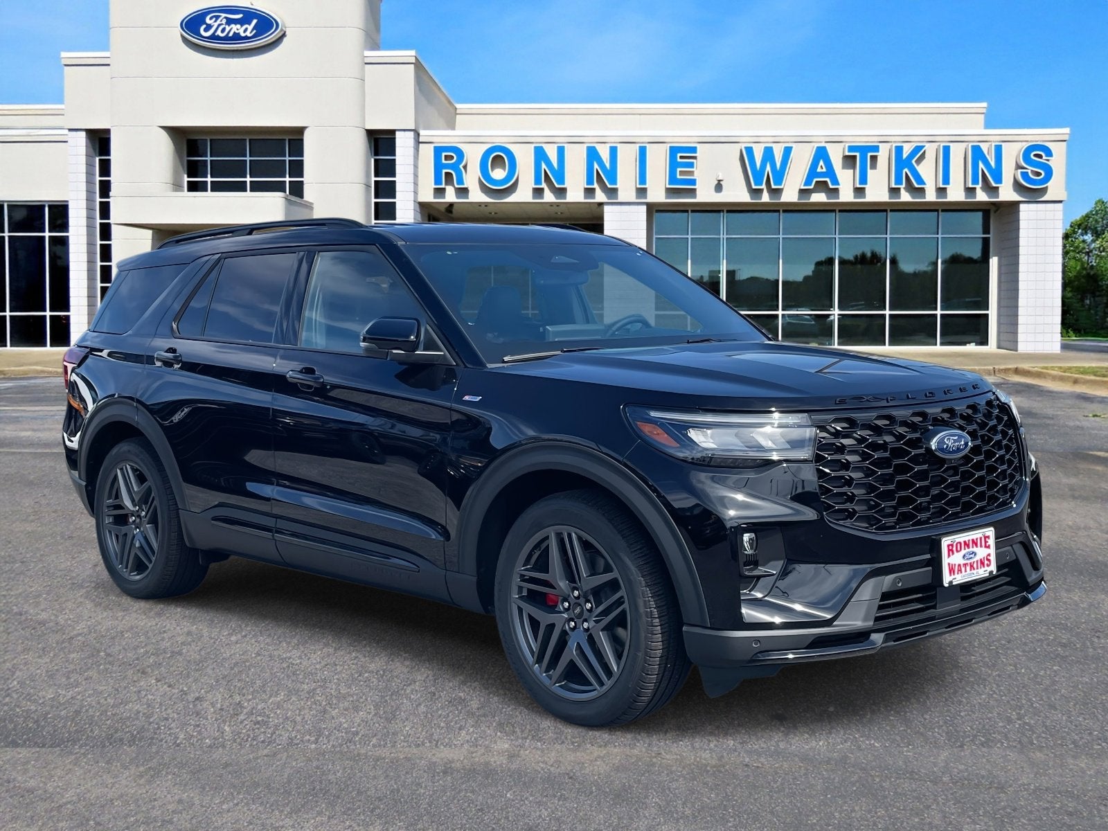 2025 Ford Explorer ST-Line