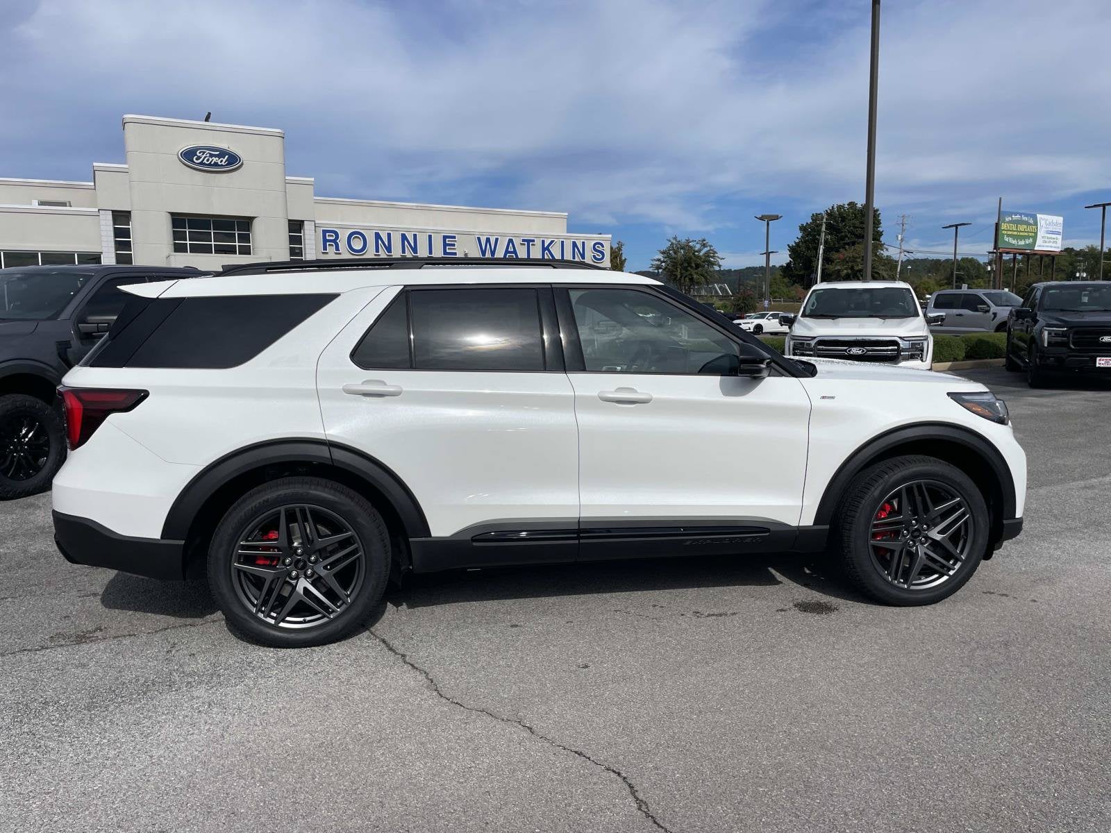 2027 Ford Explorer ST-Line