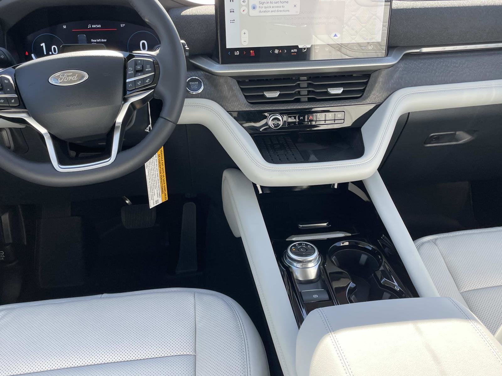 2025 Ford Explorer Platinum