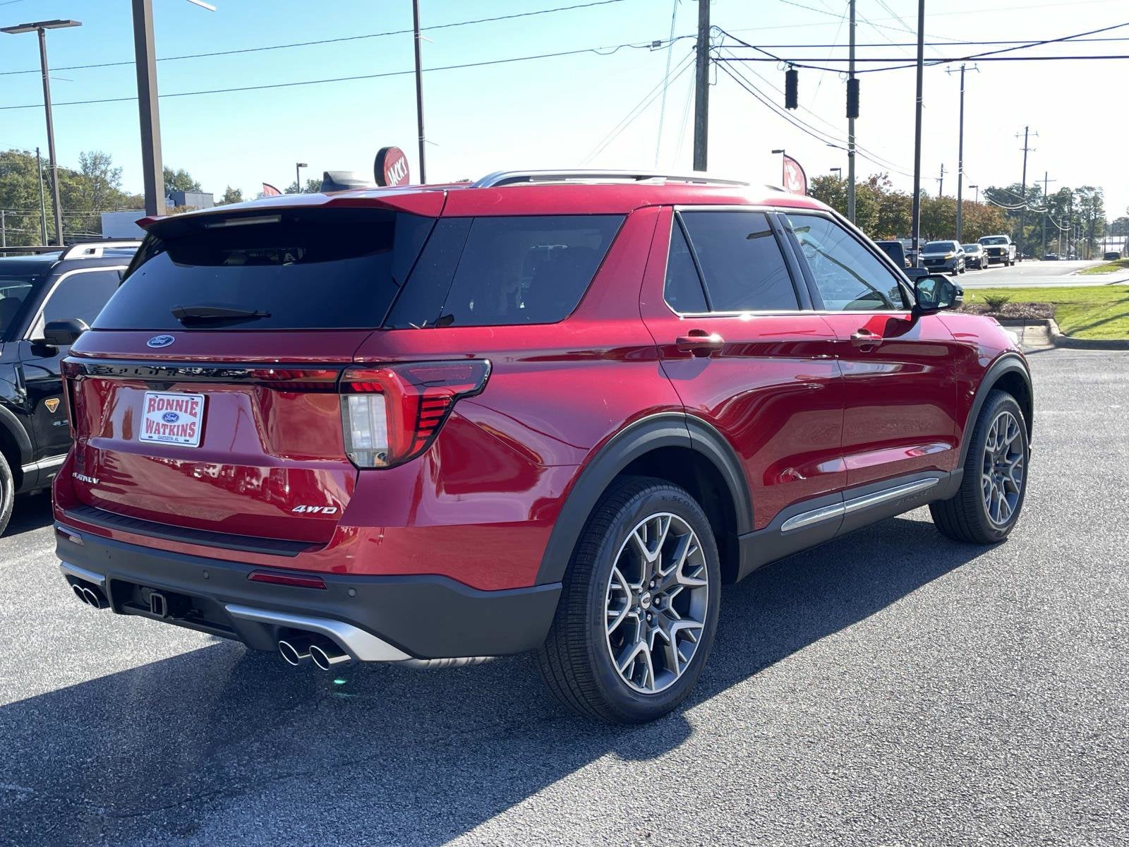 2025 Ford Explorer Platinum