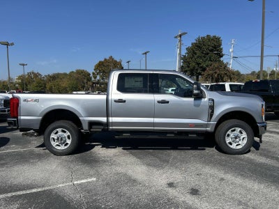 2027 Ford Super Duty F-250 SRW F-250® XLT