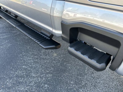 2027 Ford Super Duty F-250 SRW F-250® XLT