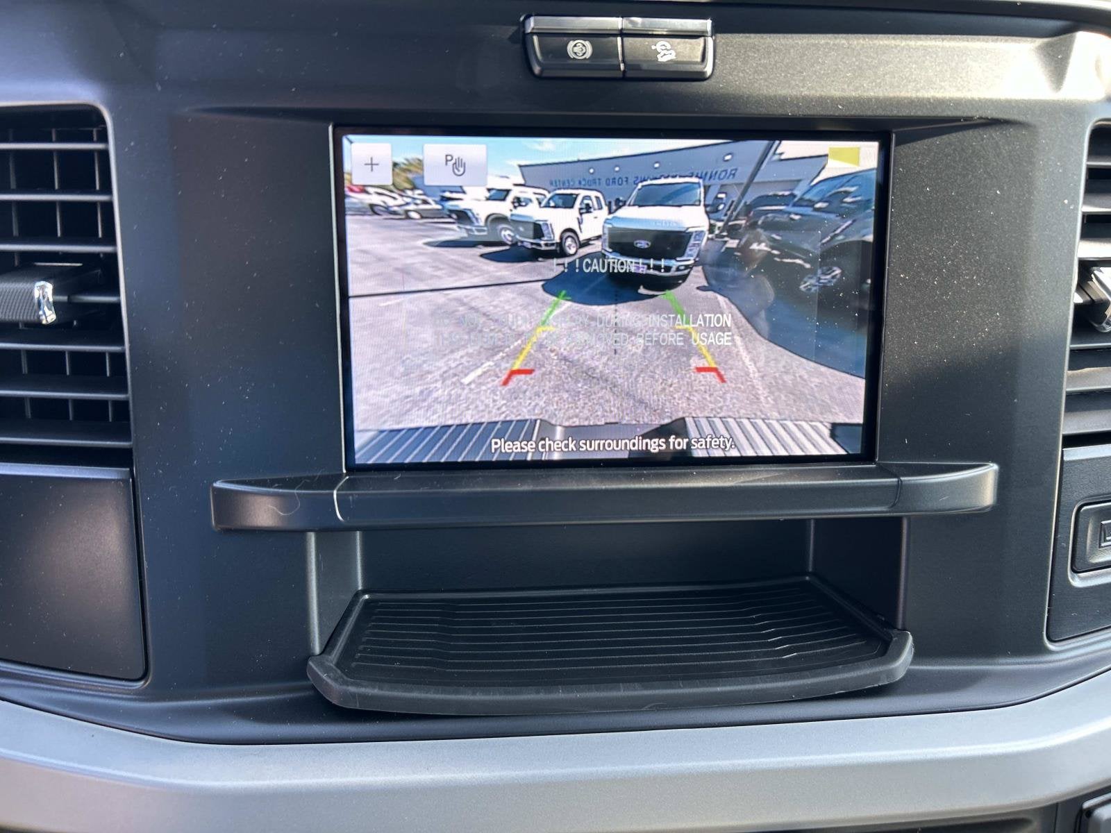 2027 Ford Super Duty F-250 SRW F-250® XLT
