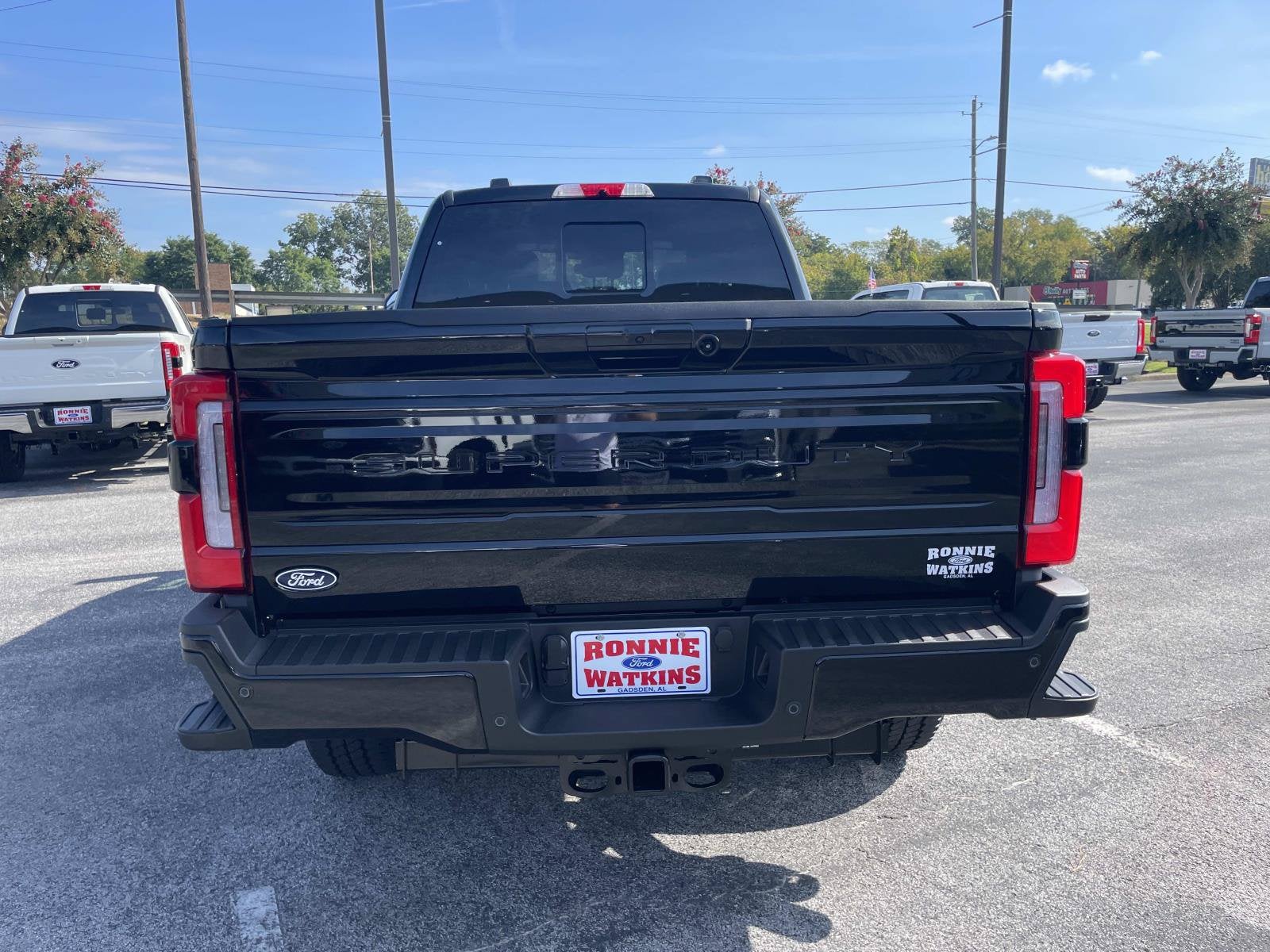 2027 Ford Super Duty F-250 SRW F-250® Platinum®