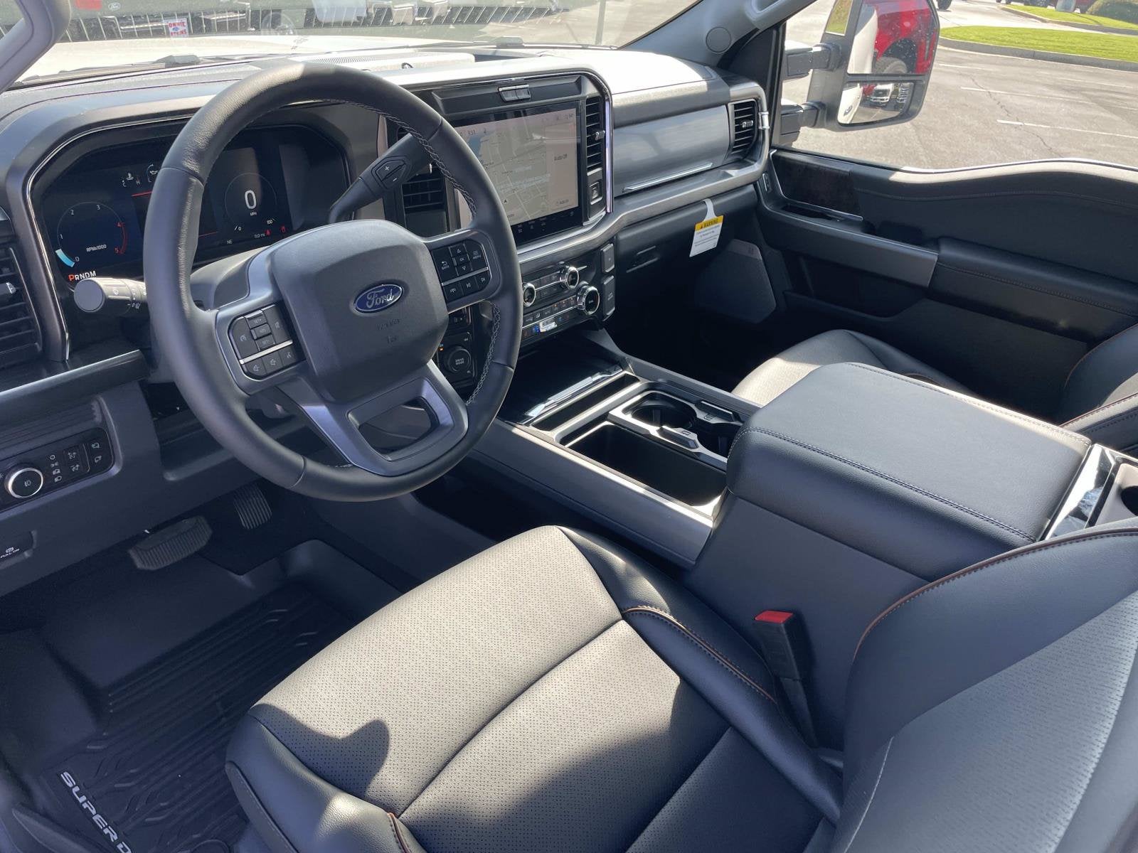 2027 Ford Super Duty F-250 SRW F-250® Lariat®