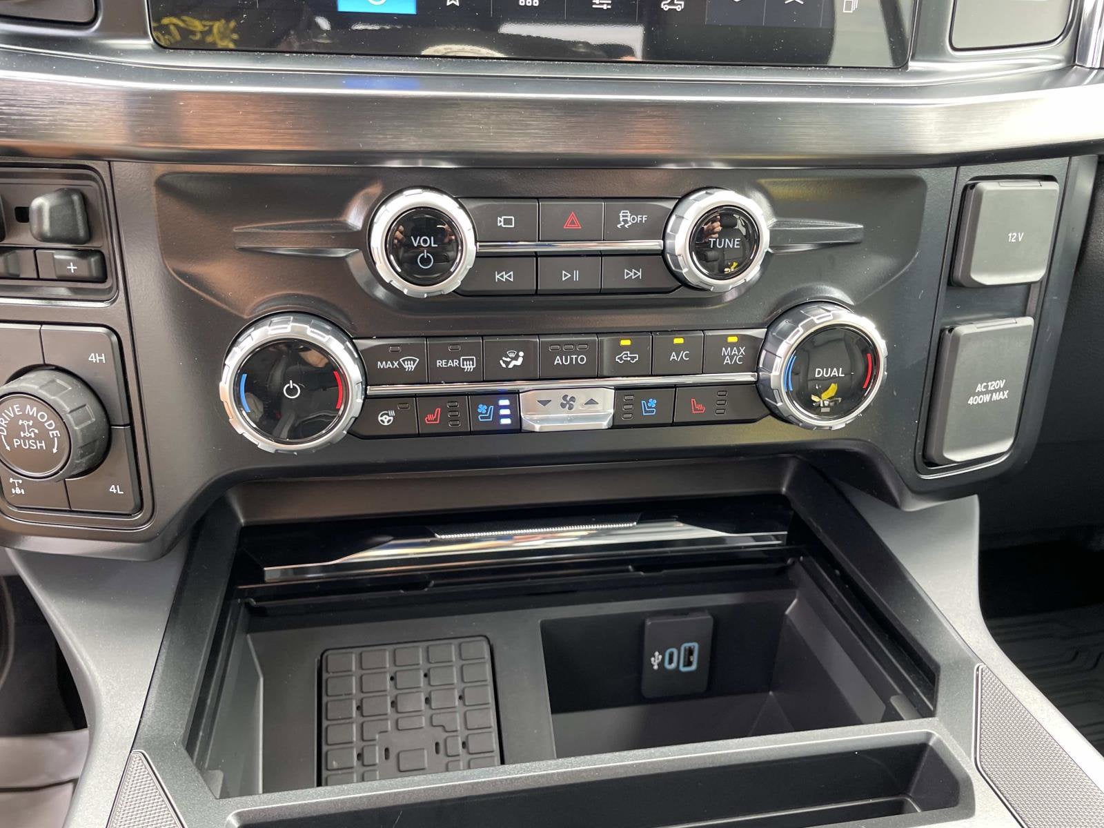 2026 Ford Super Duty F-250 SRW F-250® Lariat®