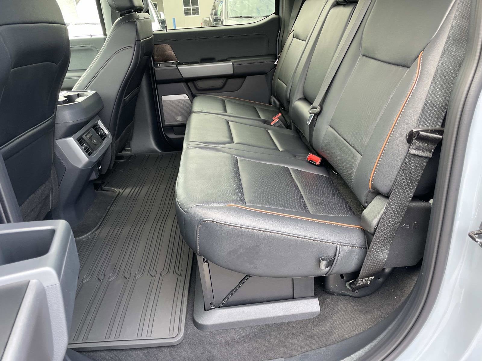 2026 Ford Super Duty F-250 SRW F-250® Lariat®