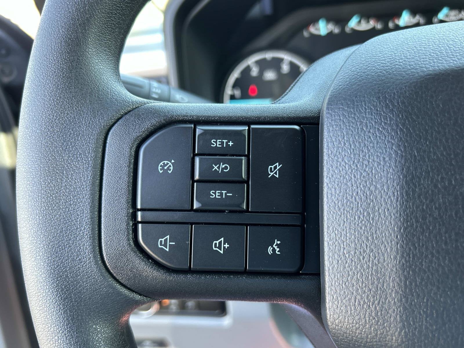 2027 Ford Super Duty F-250 SRW F-250® XLT