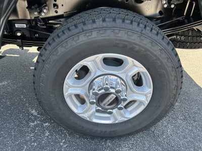 2027 Ford Super Duty F-250 SRW F-250® XLT