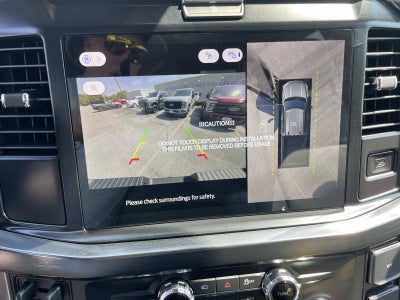 2027 Ford Super Duty F-250 SRW F-250® Lariat®