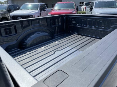 2027 Ford Super Duty F-250 SRW F-250® Lariat®