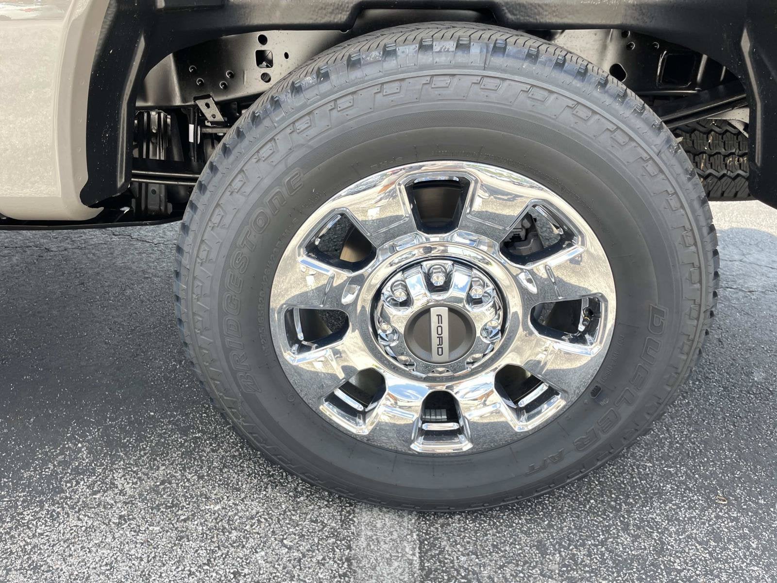 2026 Ford Super Duty F-250 SRW LARIAT
