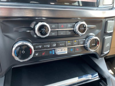 2026 Ford Super Duty F-250 SRW F-250® Lariat®