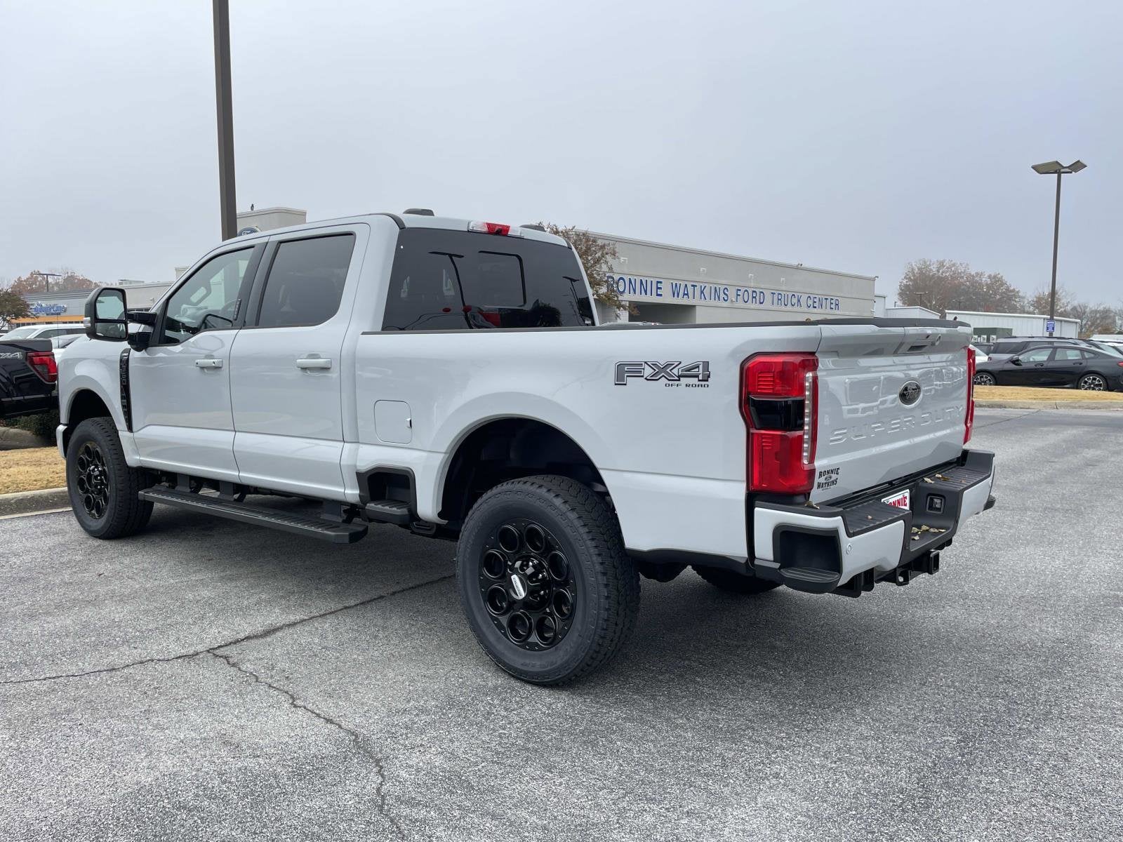 2026 Ford Super Duty F-350 SRW F-350® Lariat®