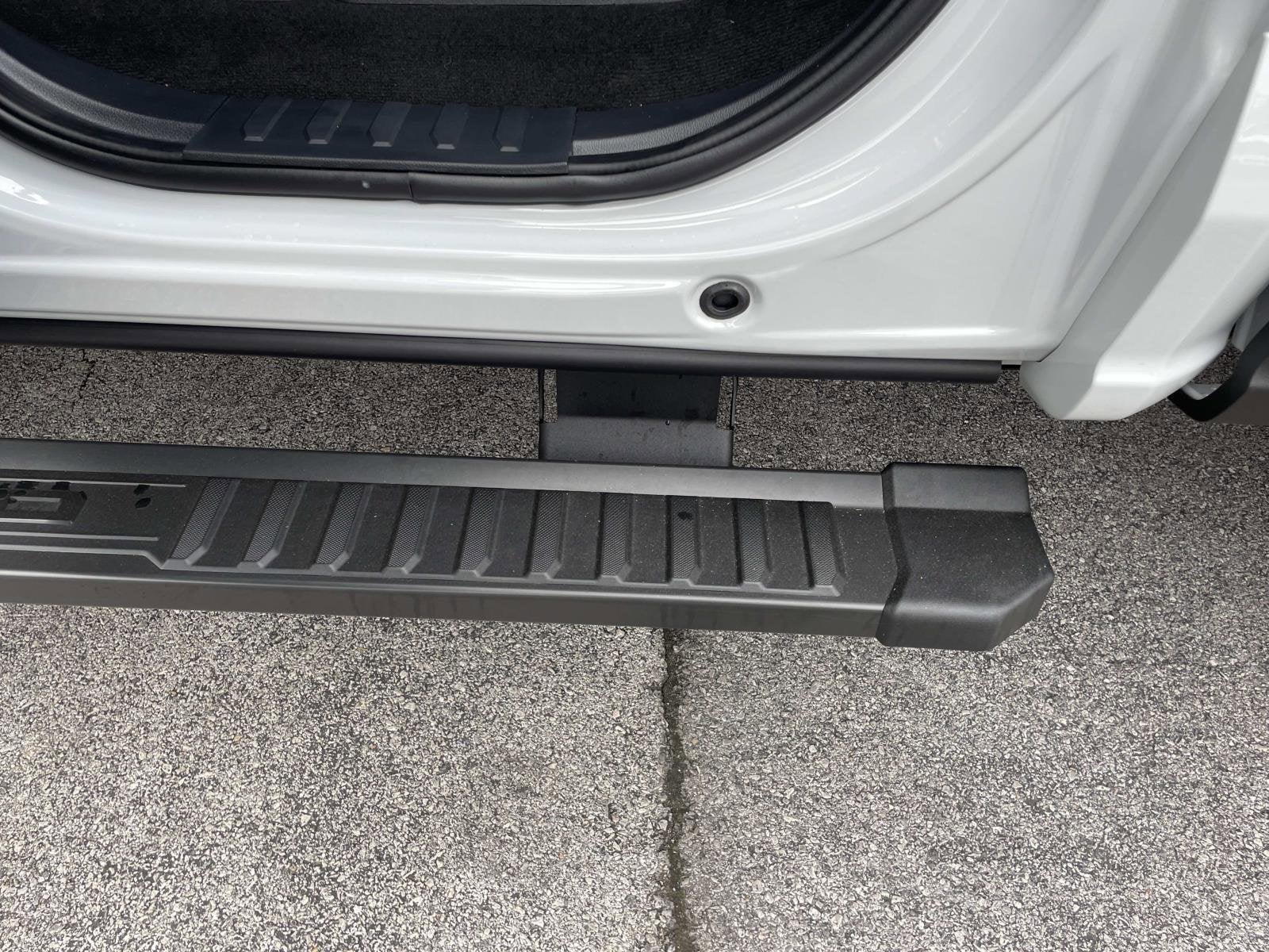 2026 Ford Super Duty F-350 SRW F-350® Lariat®