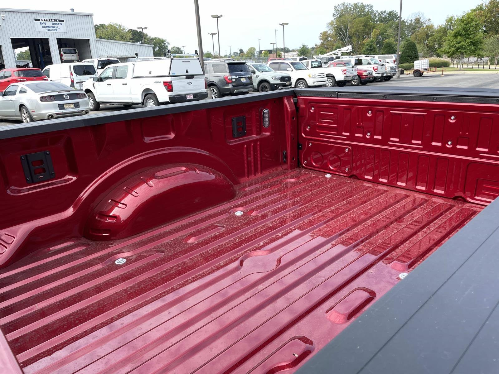 2026 Ford Super Duty F-350 SRW F-350® Lariat®