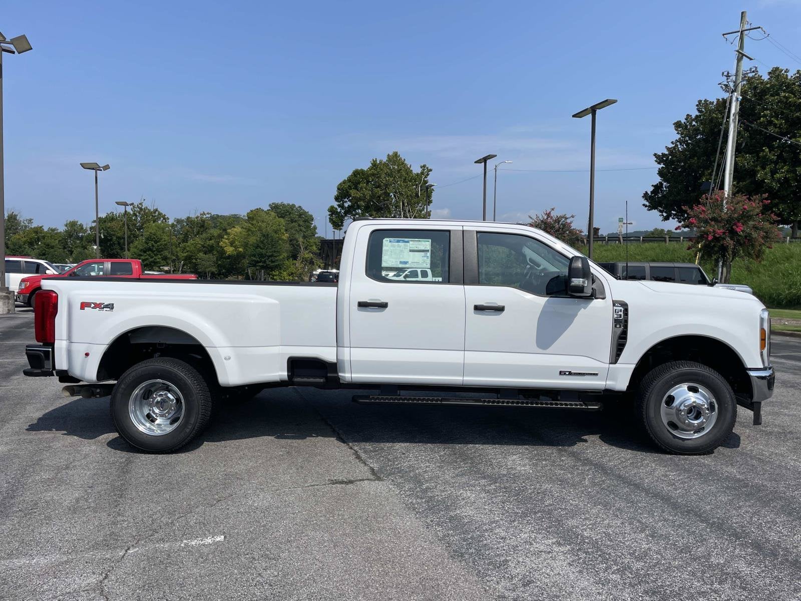 2026 Ford Super Duty F-350 DRW F-350® XL