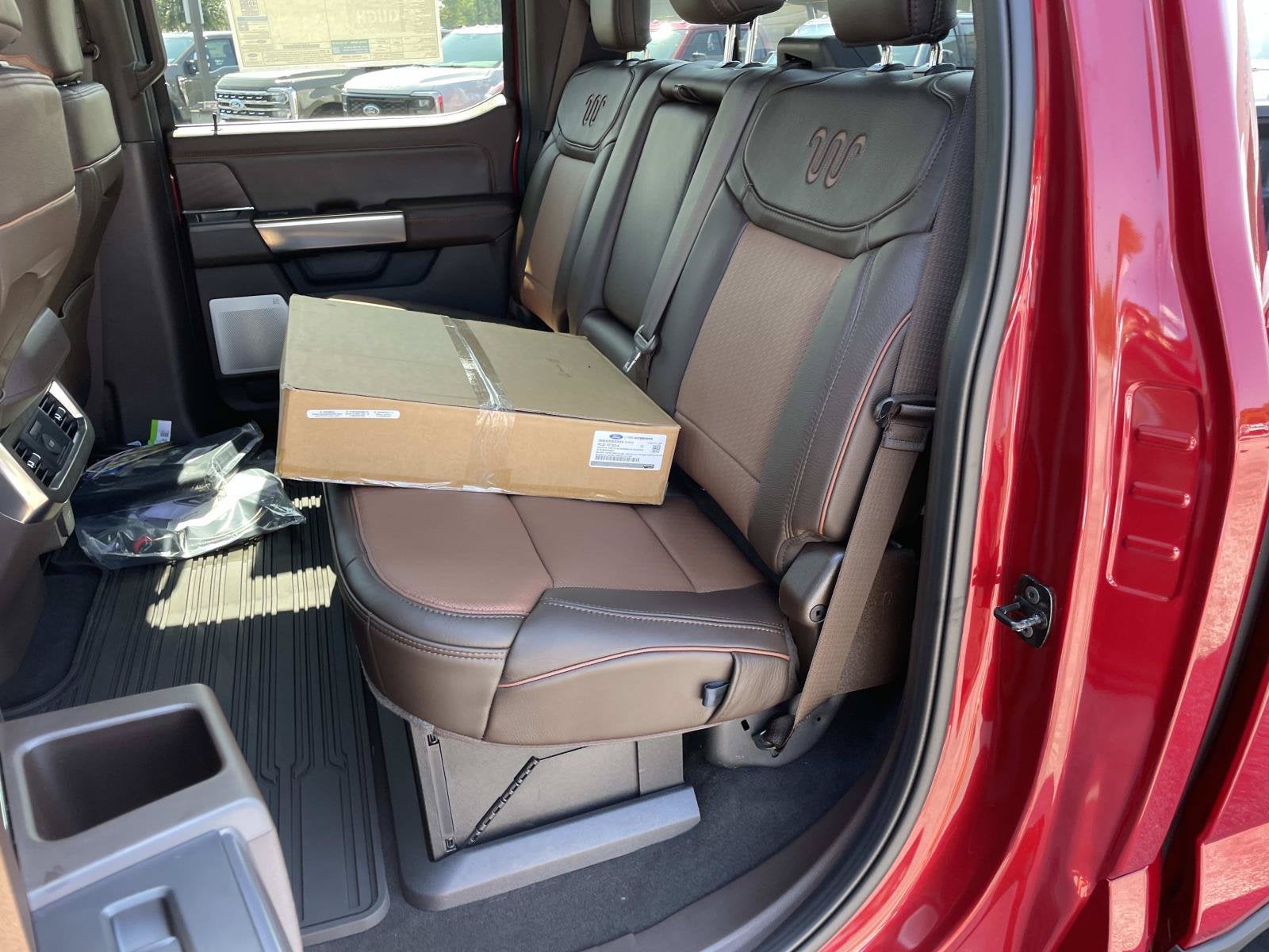 2027 Ford Super Duty F-450 DRW F450 4X4 CRW PU