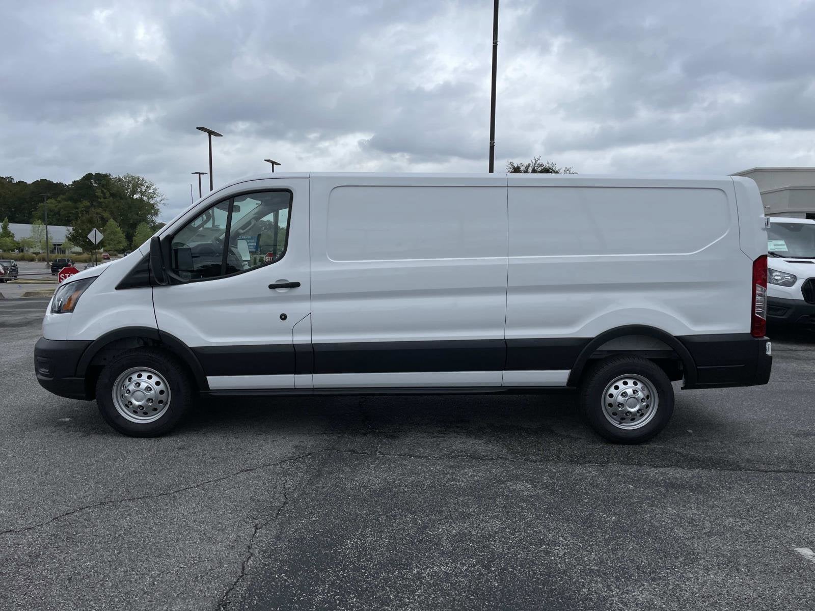 2025 Ford Transit Cargo Van Cargo Van