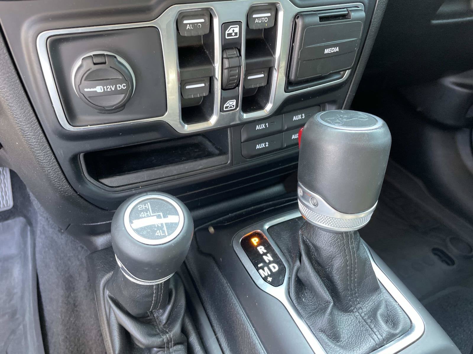 2019 Jeep Wrangler Unlimited Sahara Altitude