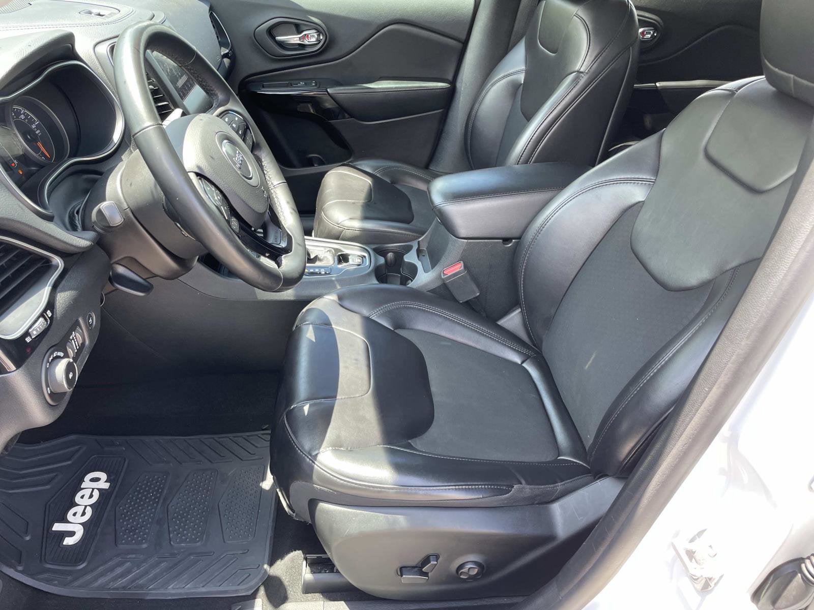 2019 Jeep Cherokee Altitude