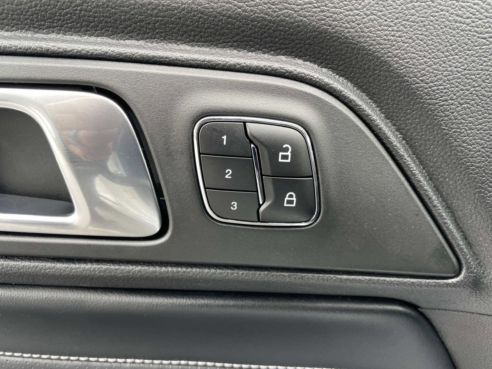 2023 Ford Mustang Mach 1